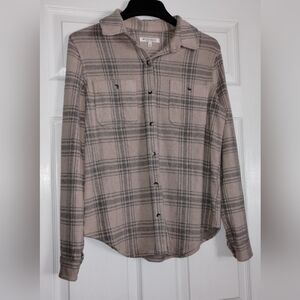 Women's Shirt The Workshop Republic Clothing Co.